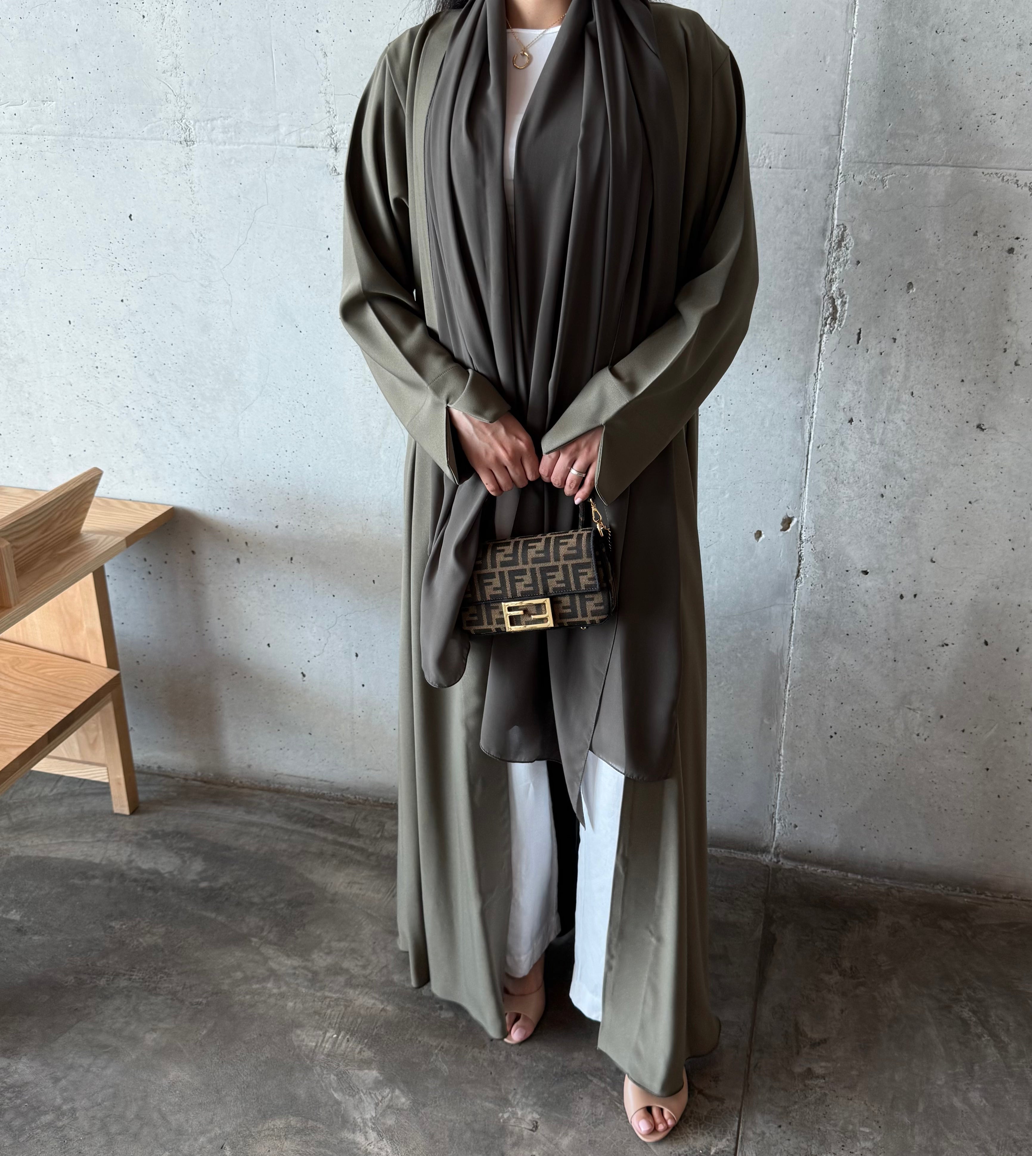 Sage abaya